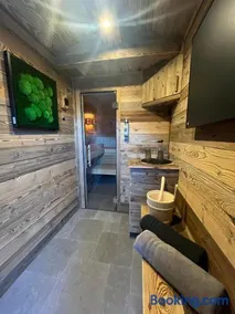 Alpinum Chalet mit privater Außensauna - Image 4