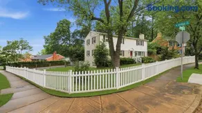 9 Bedroom 6 Bath - Entire House - Image 4