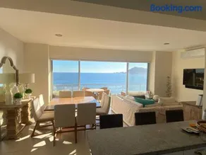 Bonito departamento pie de playa en el mejor condominio de manzanillo, Ponto Horizonte. Hermosa vista, hasta para 8 personas. Ambiente familiar. - Image 2