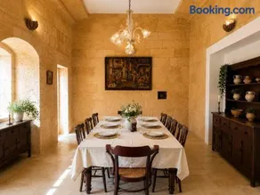 Charming 450-Year-Old House with Pool in Naxxar - Image 1