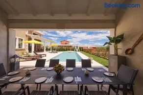 Villa adaptée aux familles avec piscine et barbecue - Image 5