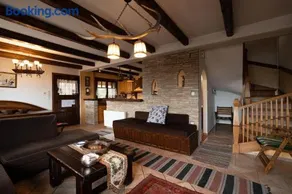 Hyas Residences - Image 2