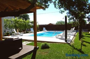 Filipovic Apartments with Pool - Image 5