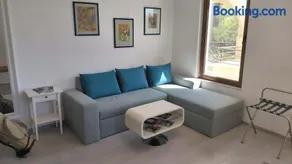 Luxury Lighthouse Golf Apartment - Image 5
