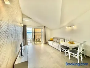 Seaside Apartments Zlokovic - Image 1