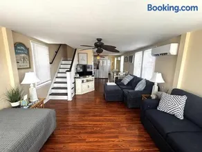 Affordable Bayside Retreat In Ship Bottom - Image 3