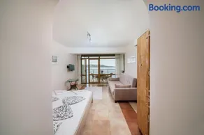 Sozopol Seaside Apartment - Image 4