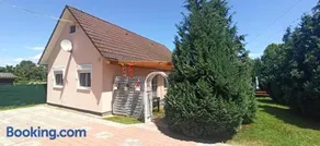 Klimatizált, medencés, jakuzzis nyaraló a Balatonnál! - Image 5