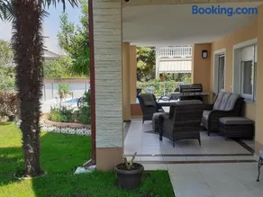 Apartment Hana with a private Pool - Image 2