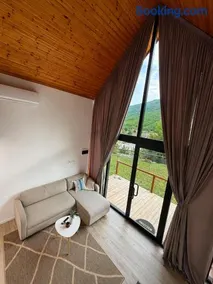 Sky Chalet - Image 4