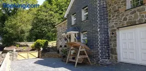 Hilltop Cottage/ Penrhiw - Image 4