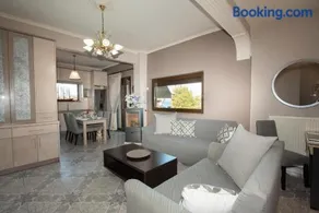 Sunrise Suite Olympiada - Luxury Beachfront Escape - Image 2