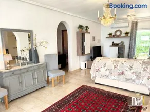 Villa Quesada con piscina privada - Image 3