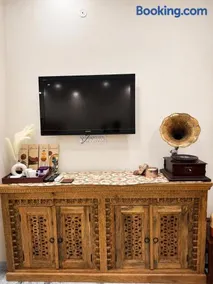 Antique Aura Jodhpuri - Image 3