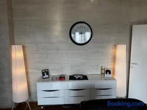 Apartment 36 - Image 2