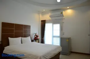 Ketsara Hotel - Image 1