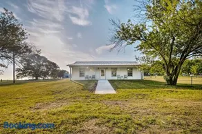 Pet-Friendly Moody Home w/ Fire Pit & Large Yard! - Image 1