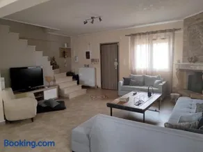 Nikos House Megara - Image 4