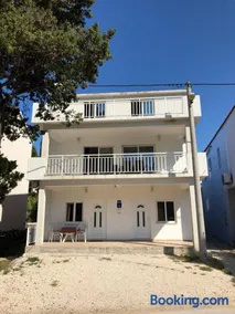 Apartment Villa Nikola - Image 2