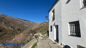 Acogedora casa en Pampaneira - Image 1
