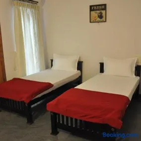 Banyan Tree Homestay - Image 4