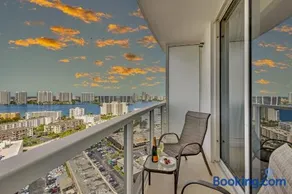 Luxurious Beach Resort Balcony - Image 4