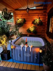 Domy z Bala przy plaży- Domki klimatyzowane - JACUZZI, SAUNA, lody, popcorn, ryba wedzona i ognisko gratis-od maja! - Image 3