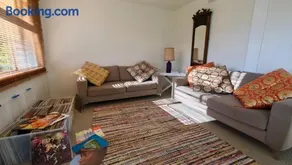 Sisters Beach House - Image 5