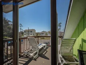 3 Bedroom Beach House! Quick Drive to Beach! 508A Rosemary Lane - Image 4