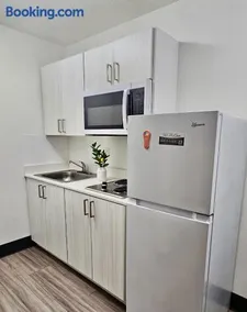 Siegel Select Orange Park - Image 2