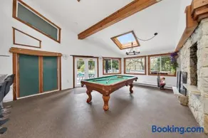 Rustic Farm House with Pool , Hot Tub , Sauna - Events Allowed - Image 1