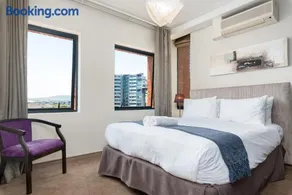 The Manhattan Apartments - Image 2