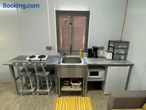 BEE LOCAL LABHOUSE - Image 3