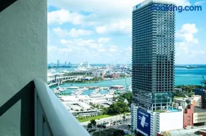 NEW Suite Downtown Miami - Amazing view 27th floor - Image 5