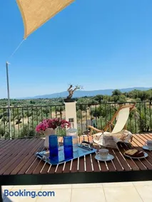 Horizon House, with Olive Grove and a small Vineyard - Image 2