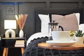 4 Bed House - Long Stays Welcome - Smart TVs in Each Bedroom - Parking - Image 5