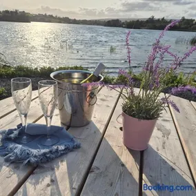 Swan Lake Glamping - Image 4