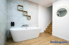 Appartement jacuzzi hammam - Image 3