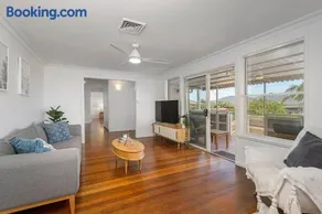 East Point Holiday Home - Image 4