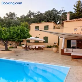 Alpha Luxury Villa - Private Pool & VIP Services - Image 2