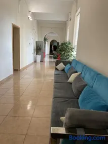 Coin Apartments & Poshtel - Image 5