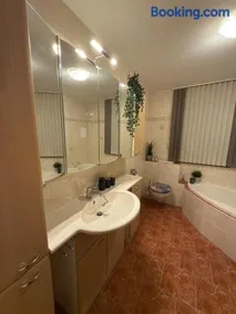 Ferienwohnung Schlossblick - Image 2