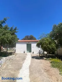 Small House - Image 3