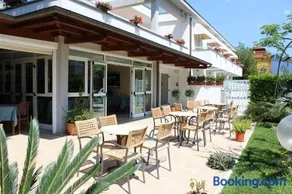 Hotel Mare Azzurro - Image 1