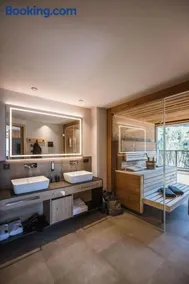 AhriaPura Apartments - Image 3