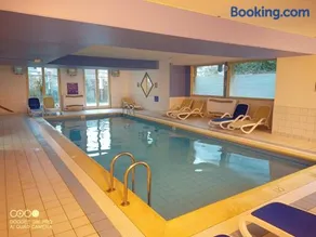 Bergheim Piscine - Image 1