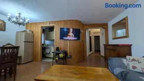 YNH Four-room apartment with parking space - Image 1
