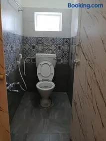 Newly Built home - 2 AC Rooms with 2 bath - Image 2