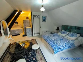 Maison d'hôte privatisée avec piscine et jacuzzis 15 pers max - Image 4