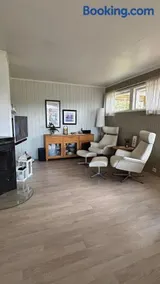 Enebolig med lysthus og sjøutsikt - Image 4